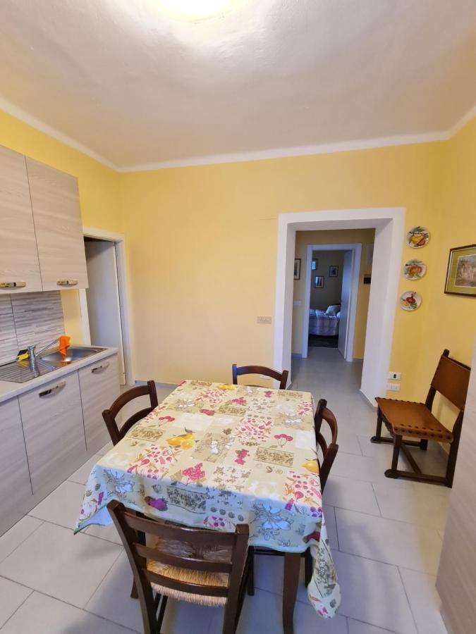 B&B Al Calcandola Sarzana Bagian luar foto