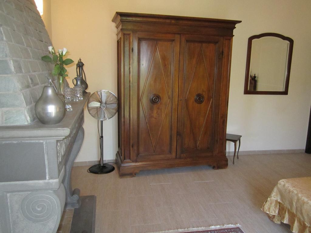 B&B Al Calcandola Sarzana Ruang foto