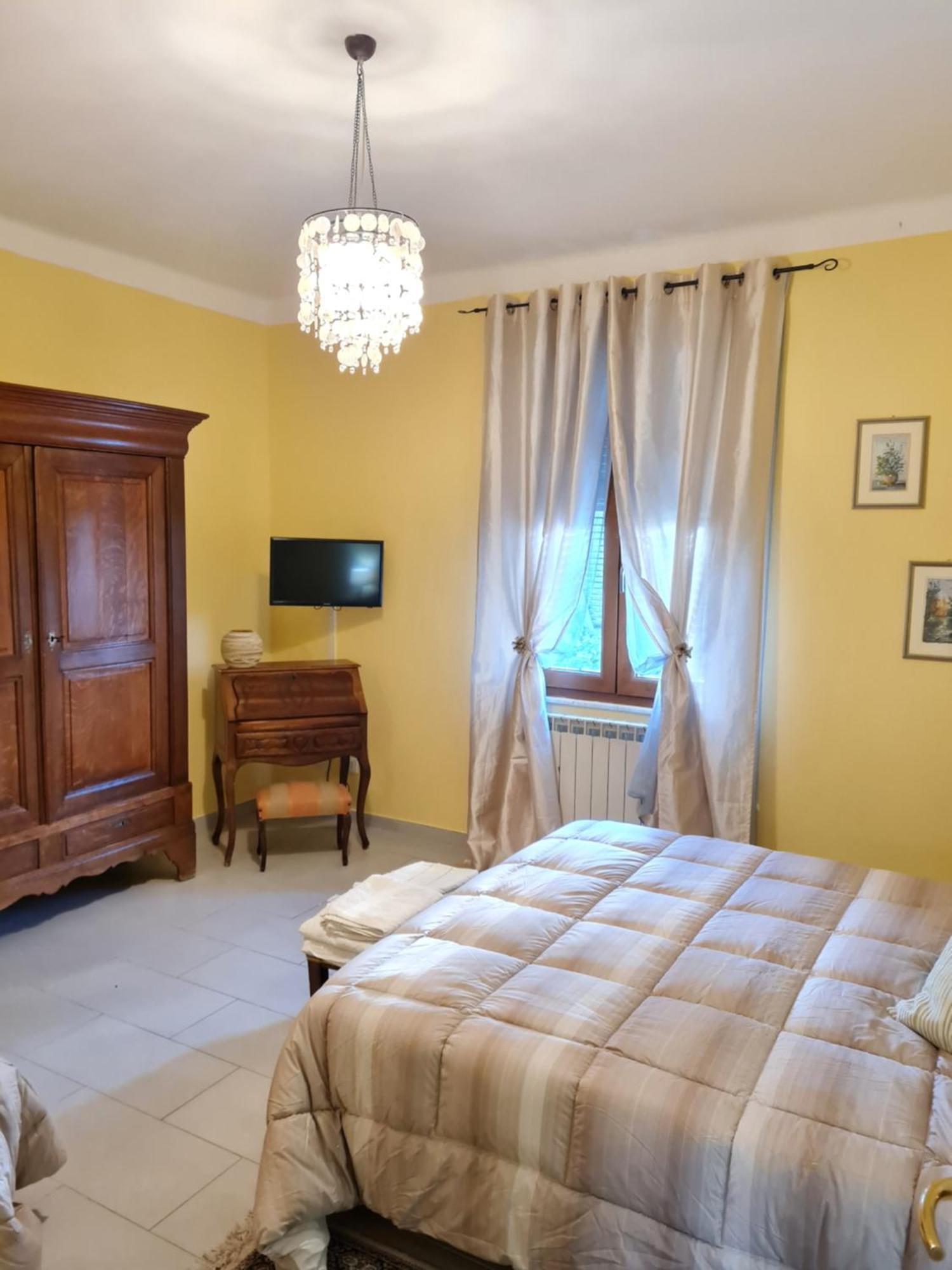 B&B Al Calcandola Sarzana Ruang foto