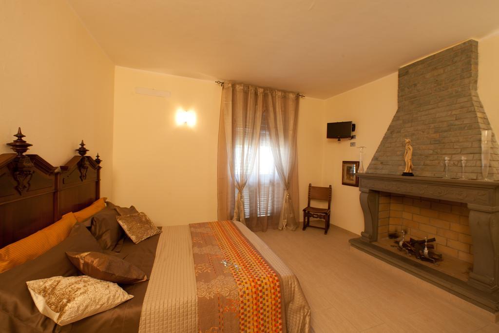 B&B Al Calcandola Sarzana Bagian luar foto