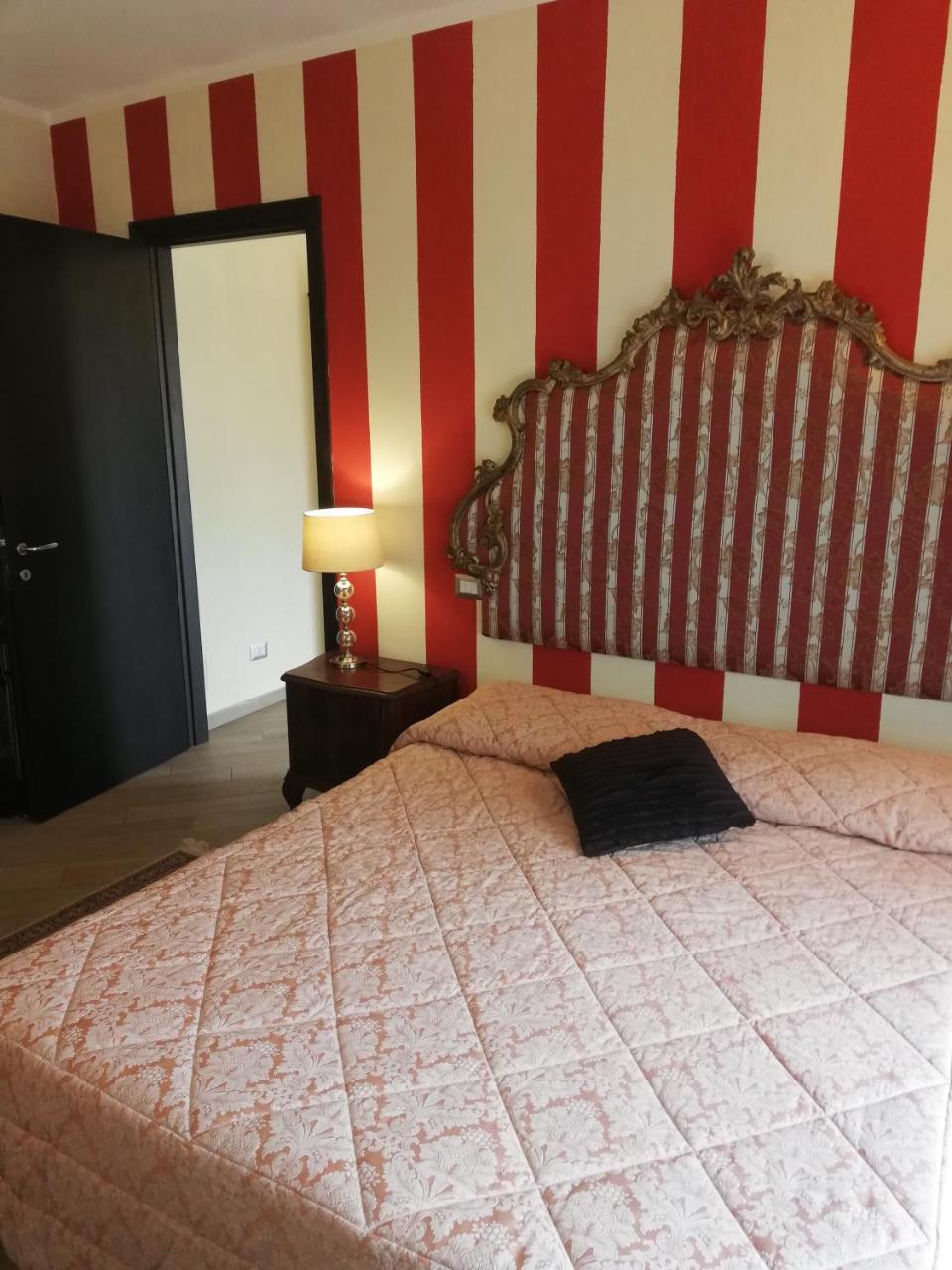 B&B Al Calcandola Sarzana Bagian luar foto